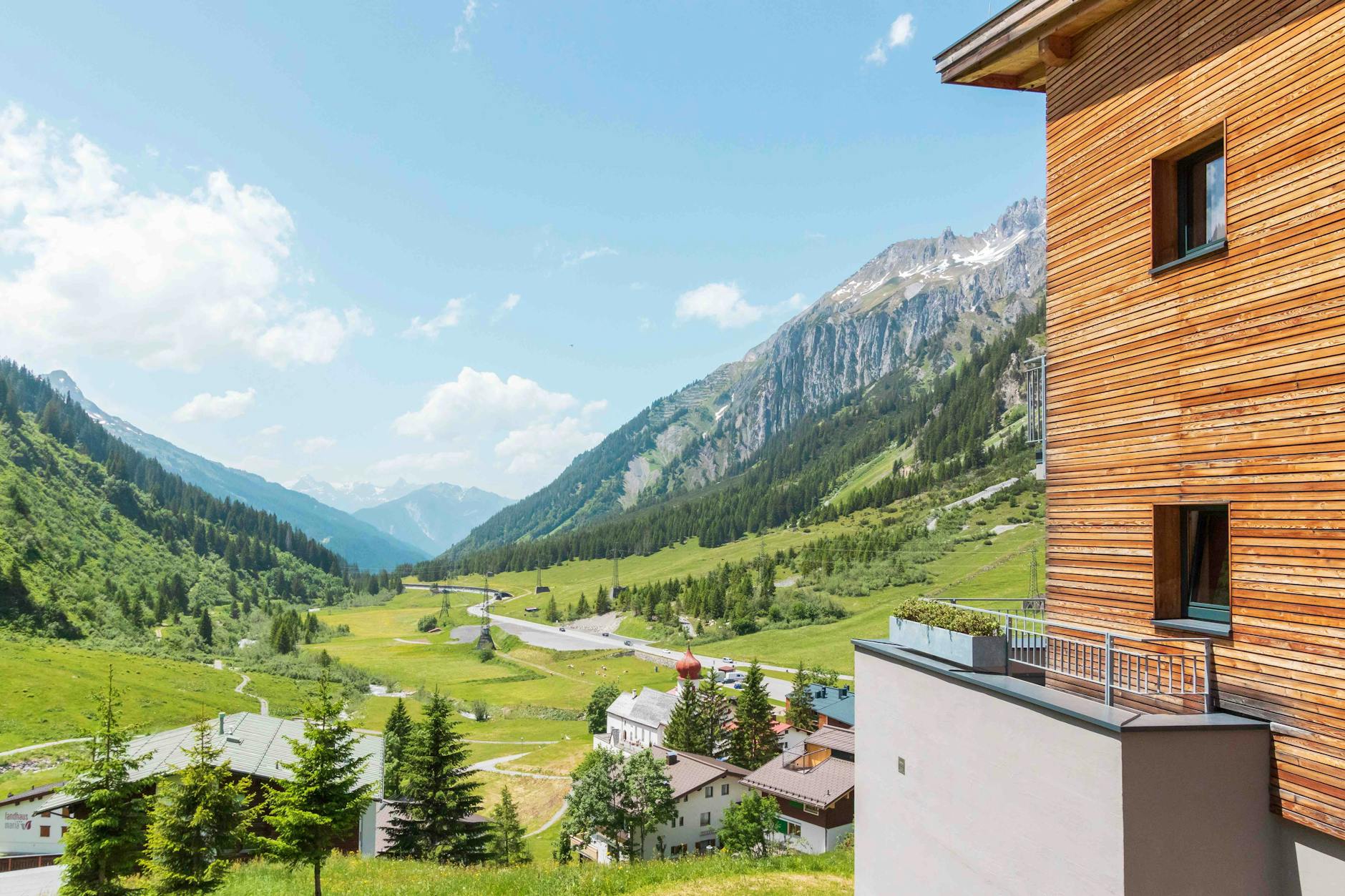 Junior Suite mit Panoramablick aufs Karwendel